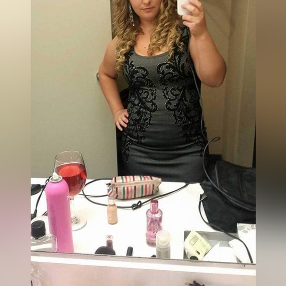 Suzy Shier Dress - Picture 2 of 2